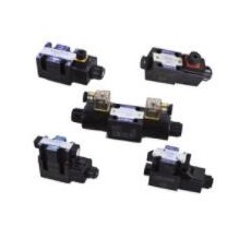 KOMPASS 電磁換向閥 D4、D5-02、03系列